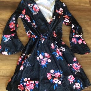 H&M Black Velvet, Floral Dress: Size 6